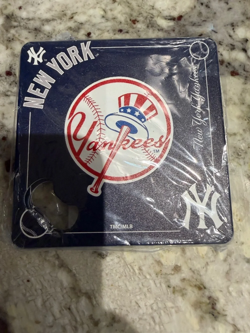 MLB New York Yankees Metal Coasters with Bottle Opener
